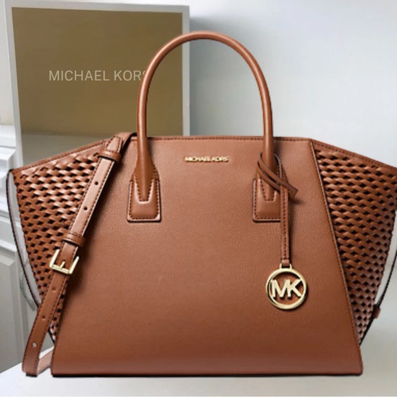 Michael Kors lg woven Avril - Picture 1 of 12